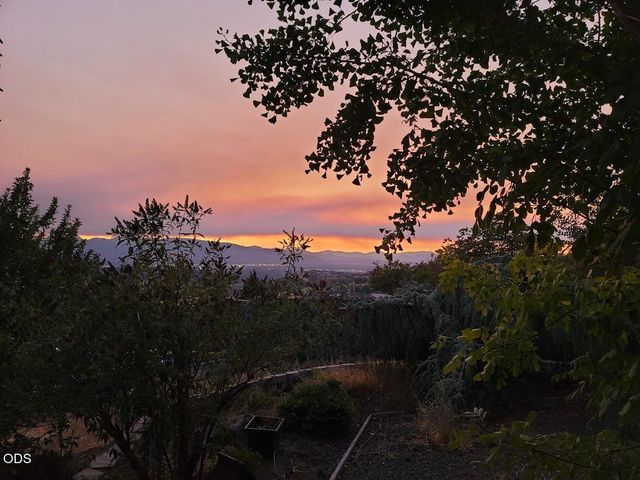1403 Highcrest Drive, Medford, OR 97504