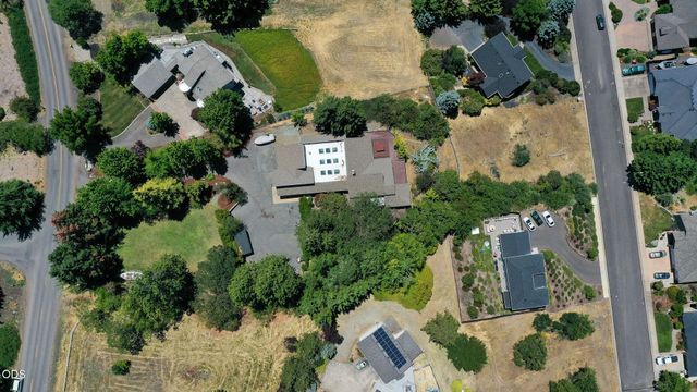 1403 Highcrest Drive, Medford, OR 97504