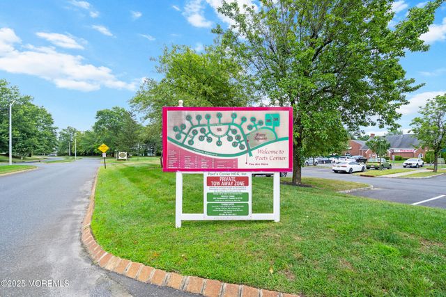 7 Longfellow Court, Freehold, NJ 07728