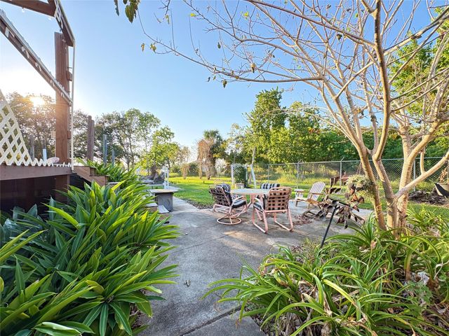 182 Smith Road, Palacios, TX 77465