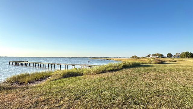 182 Smith Road, Palacios, TX 77465