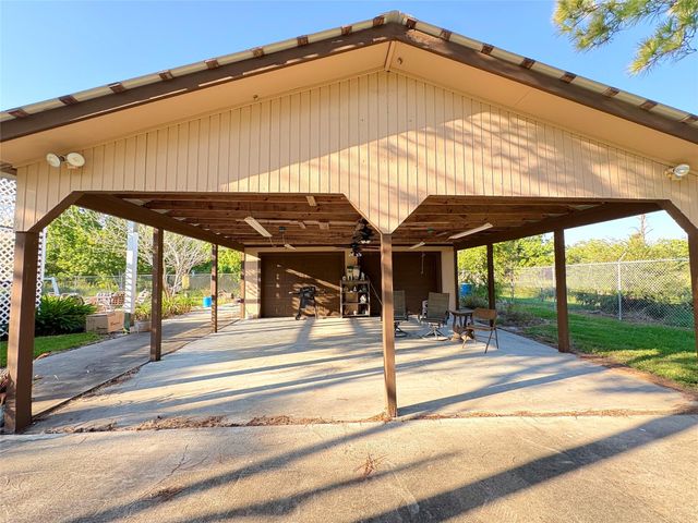 182 Smith Road, Palacios, TX 77465