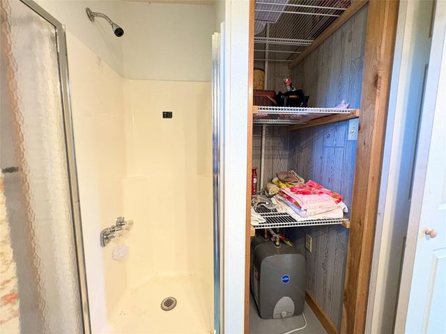 182 Smith Road, Palacios, TX 77465