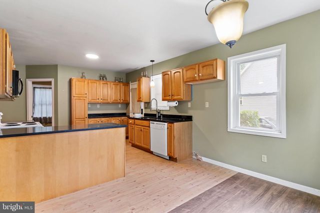 470 WILLOW ST, Highspire, PA 17034