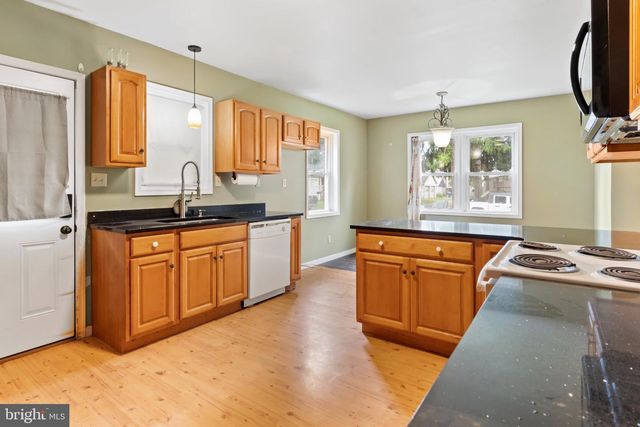 470 WILLOW ST, Highspire, PA 17034