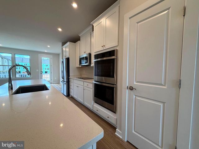 13744 COBBLE LOOP, Woodbridge, VA 22193