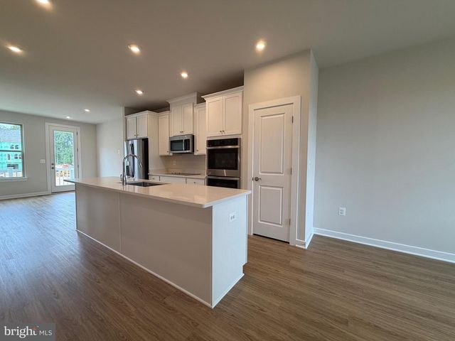 13744 COBBLE LOOP, Woodbridge, VA 22193