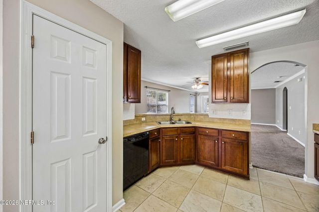 96712 COMMODORE POINT Drive, Yulee, FL 32097