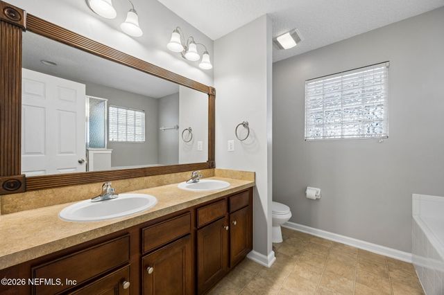 96712 COMMODORE POINT Drive, Yulee, FL 32097