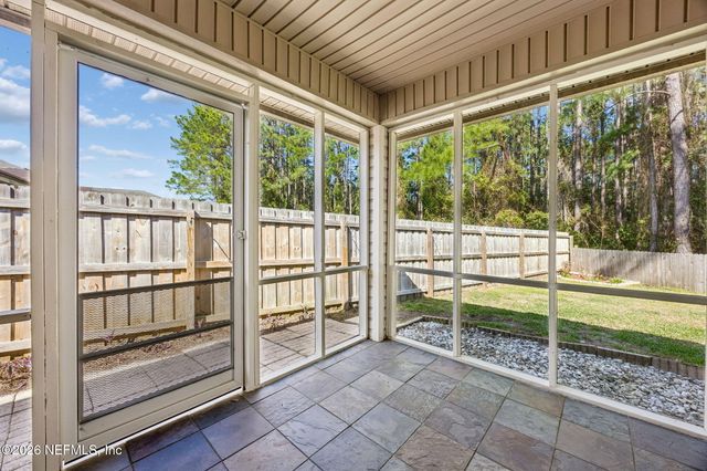 96712 COMMODORE POINT Drive, Yulee, FL 32097