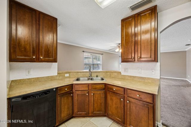 96712 COMMODORE POINT Drive, Yulee, FL 32097