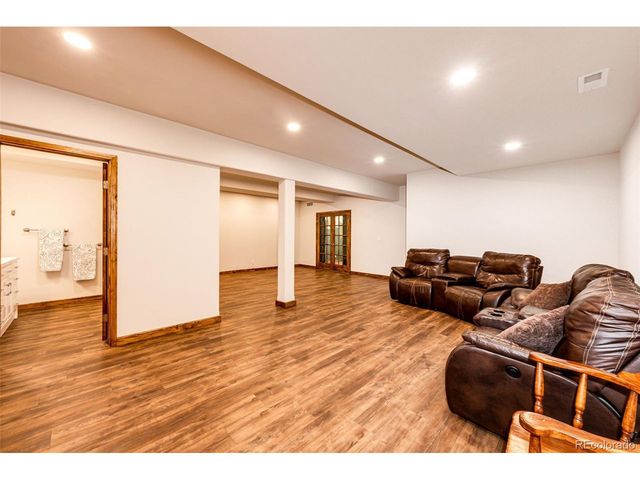 37615 Comanche Creek Rd, Kiowa, CO 80117