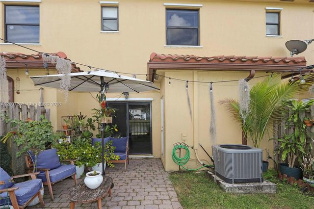 500 SE 32nd Ave, Homestead, FL 33033