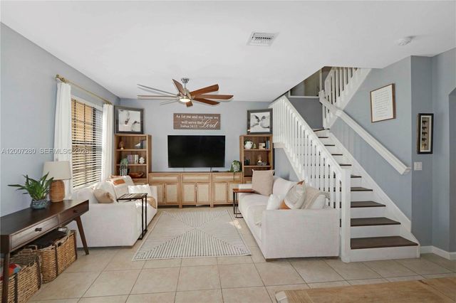 500 SE 32nd Ave, Homestead, FL 33033