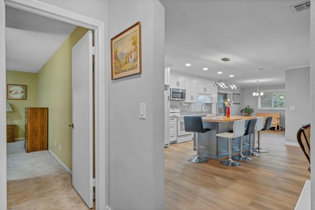 1371 SE San Souci Lane, Port St Lucie, FL 34952