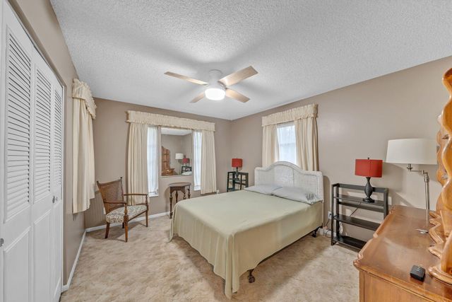 1371 SE San Souci Lane, Port St Lucie, FL 34952