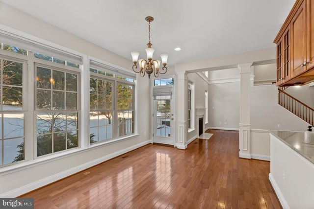 112 LOUISA BEALL LN, Charles Town, WV 25414