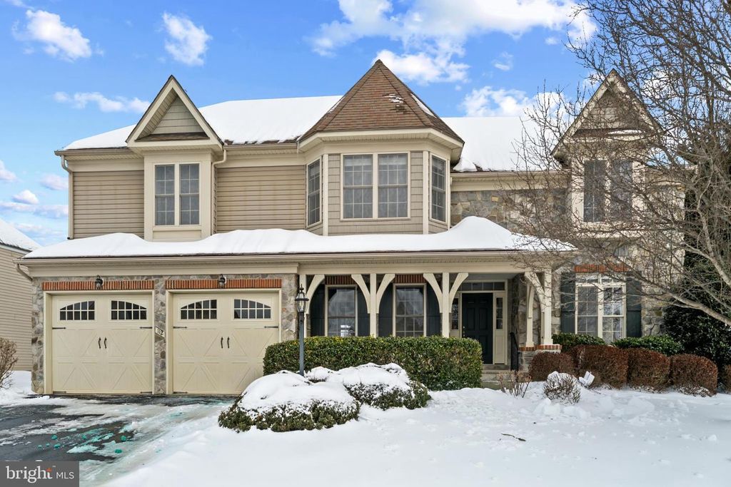 112 LOUISA BEALL LN, Charles Town, WV 25414