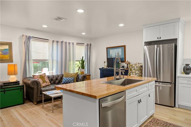 6042 Fair, North Hollywood, CA 91606