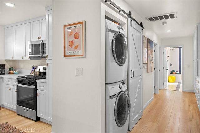 6042 Fair, North Hollywood, CA 91606