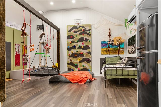 6042 Fair, North Hollywood, CA 91606