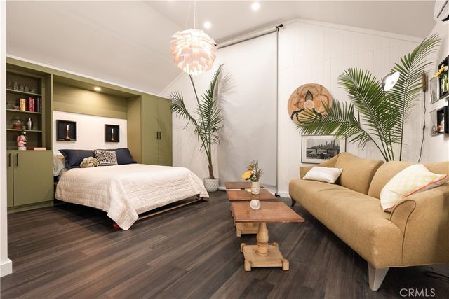 6042 Fair, North Hollywood, CA 91606