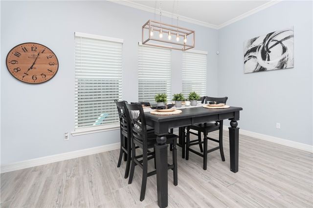 2621 Katie Ct, Corpus Christi, TX 78414