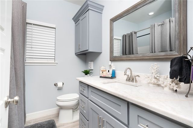 2621 Katie Ct, Corpus Christi, TX 78414