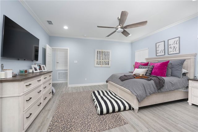 2621 Katie Ct, Corpus Christi, TX 78414