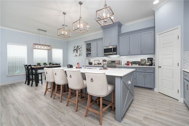 2621 Katie Ct, Corpus Christi, TX 78414