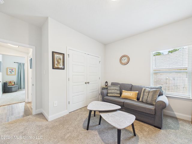 11713 Wakeland Court, Ocean Springs, MS 39564
