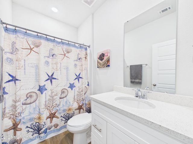 11713 Wakeland Court, Ocean Springs, MS 39564