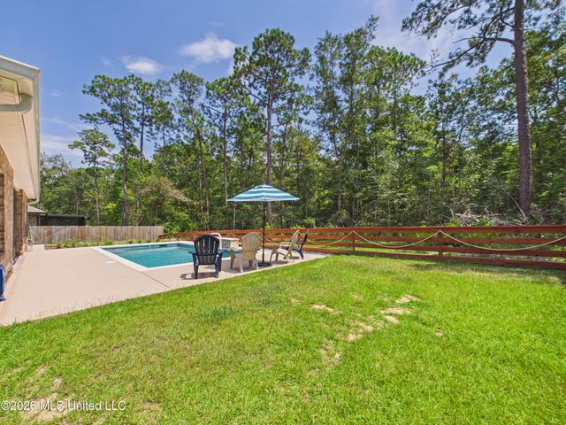 11713 Wakeland Court, Ocean Springs, MS 39564