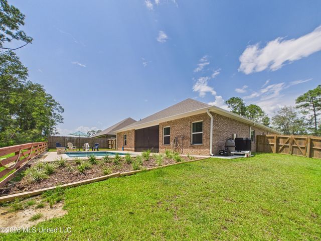 11713 Wakeland Court, Ocean Springs, MS 39564