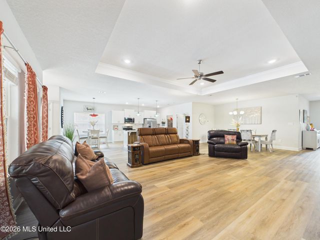 11713 Wakeland Court, Ocean Springs, MS 39564