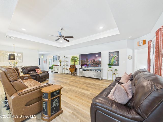 11713 Wakeland Court, Ocean Springs, MS 39564