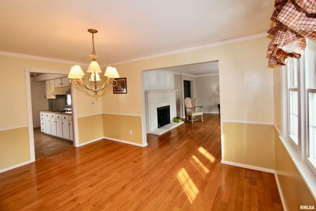 5928 N ROXBURY Lane, Peoria, IL 61614