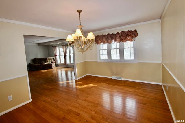 5928 N ROXBURY Lane, Peoria, IL 61614