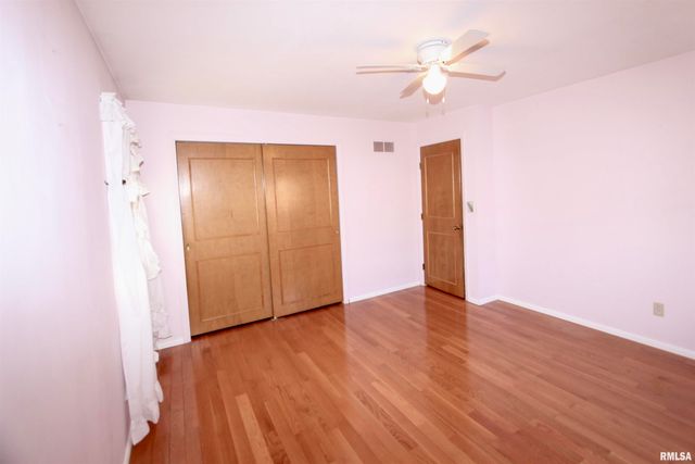 5928 N ROXBURY Lane, Peoria, IL 61614