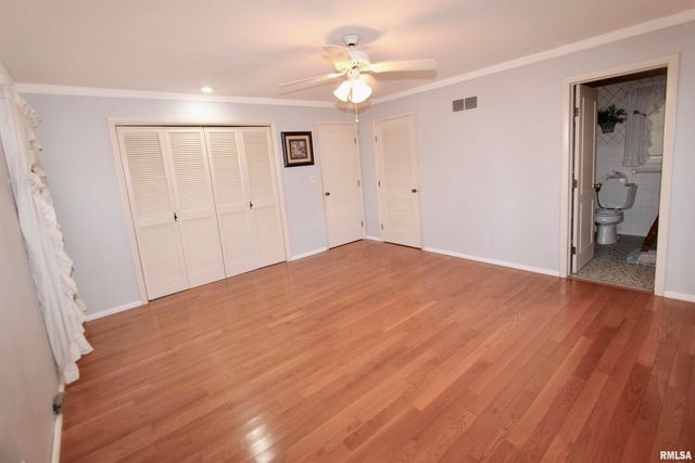 5928 N ROXBURY Lane, Peoria, IL 61614