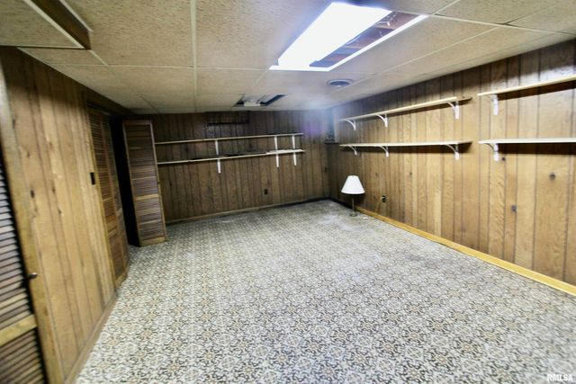 5928 N ROXBURY Lane, Peoria, IL 61614