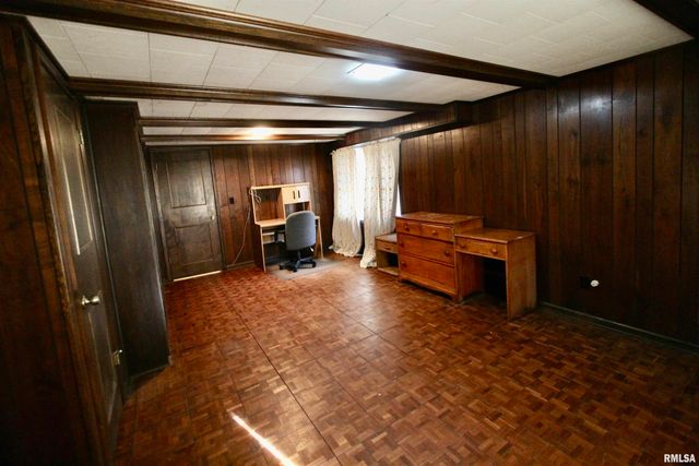 5928 N ROXBURY Lane, Peoria, IL 61614