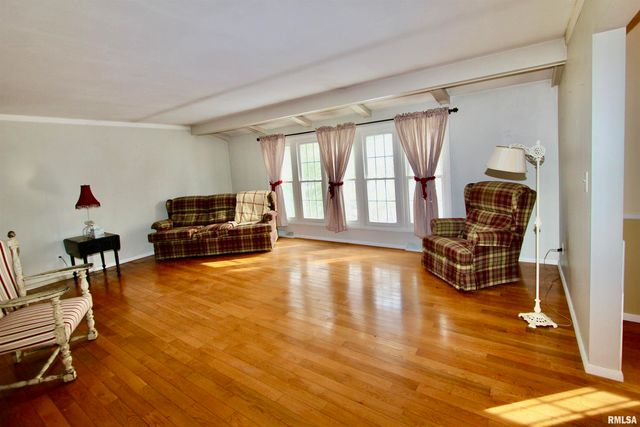 5928 N ROXBURY Lane, Peoria, IL 61614