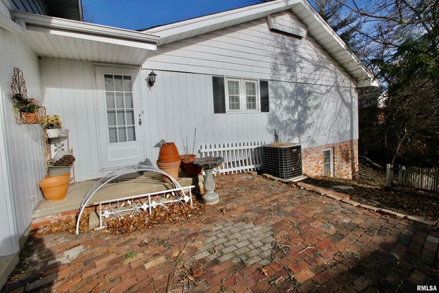 5928 N ROXBURY Lane, Peoria, IL 61614