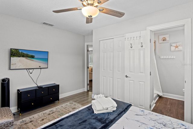 8404 43RD AVENUE TERRACE W, Bradenton, FL 34209