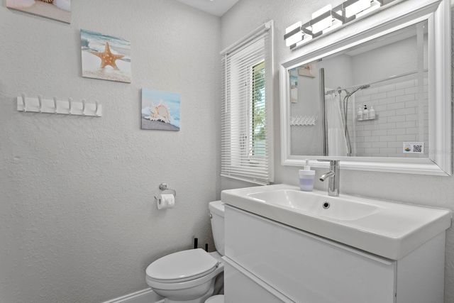 8404 43RD AVENUE TERRACE W, Bradenton, FL 34209