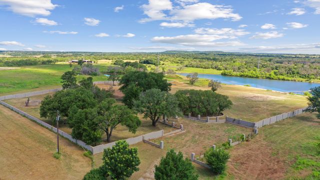 31772 W Fm 8, Dublin, TX 76446