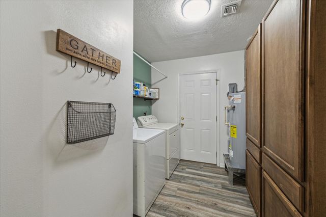 5618 Village Way Drive, Katy, TX 77493