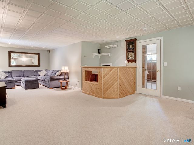 35 Woodsedge Court, Berlin, CT 06037