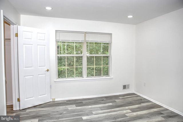 26 CORAL TREE CT, Lawrenceville, NJ 08648